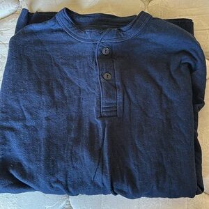 Men’s XL tall long sleeve shirt. Never worn